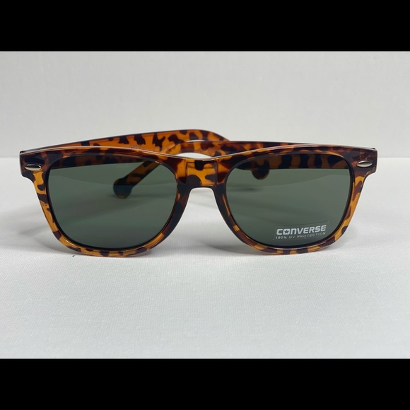 Meet your Posher, Francesca - Picture 3 of 3